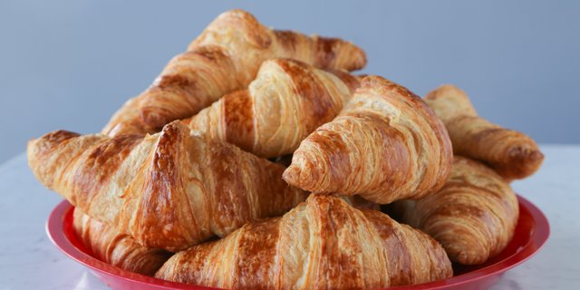 Croissants Tray