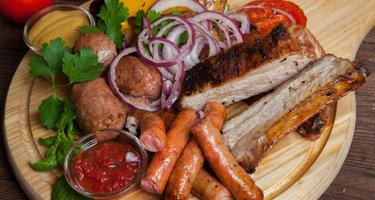 2 GUYS & A GRILL CATERING