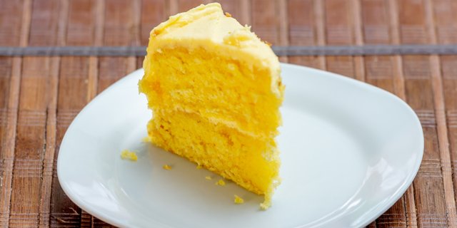 Mango Cream Cake