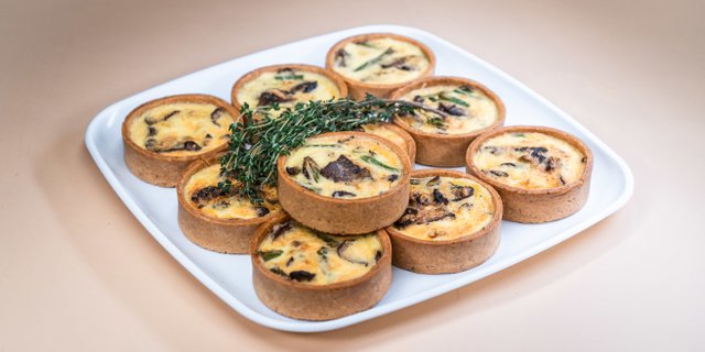 Seasonal Mini Vegetarian Quiche Board
