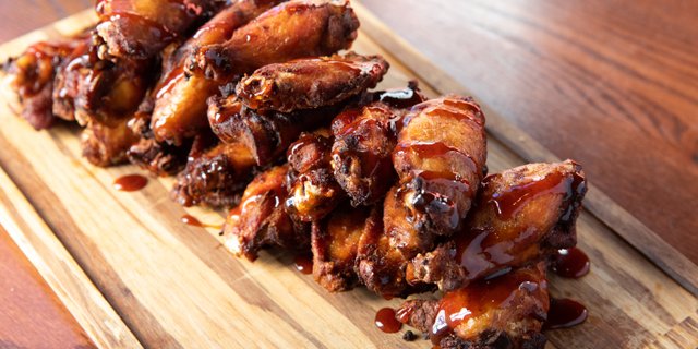 Signature Smoked Wings
