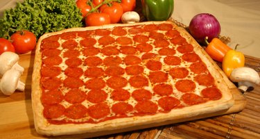 East of Chicago Pizza
