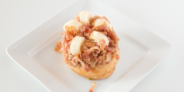 Jenny's Evil Elvis Donut