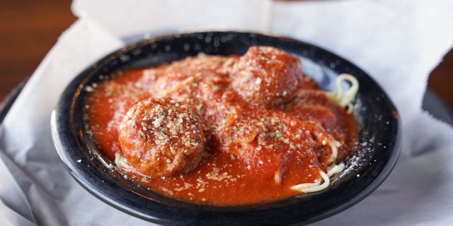 Spaghetti & Meatballs