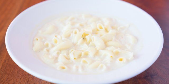 Oven-Baked Macaroni & Cheese