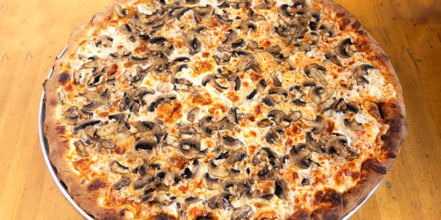 Mushroom Pizza
