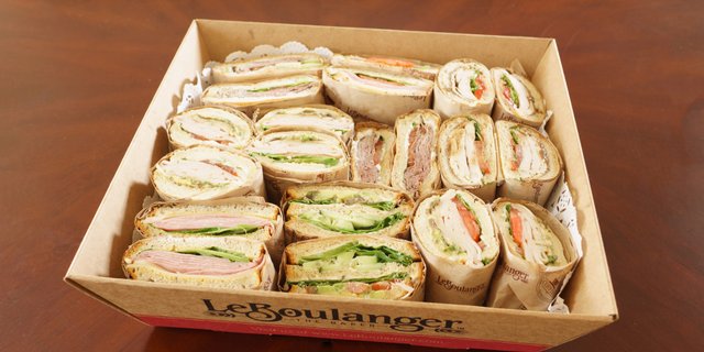 Sandwich Tray