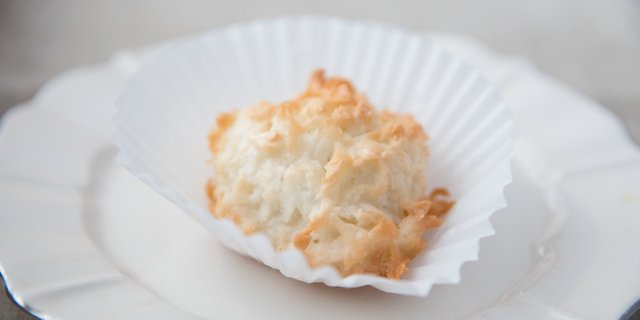 Coconut Macaroon Cookie