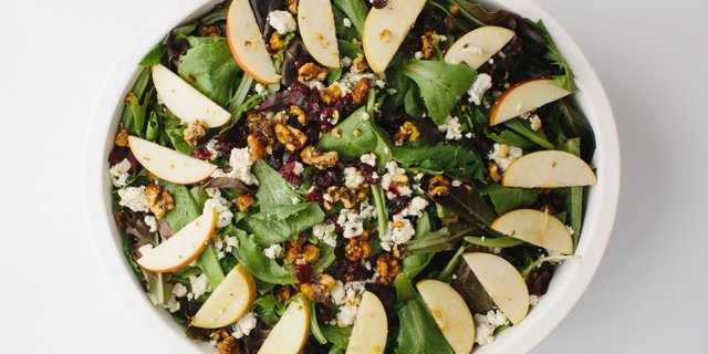 Apple Walnut Gourmet Salad