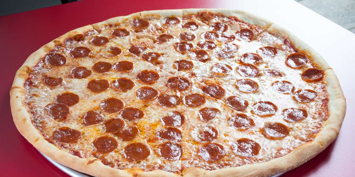 DeMo's Pizzeria and Deli