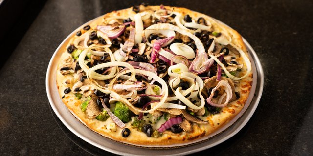 White Vegetarian Pizza