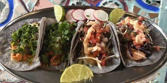 Dos Hermanos Tacos