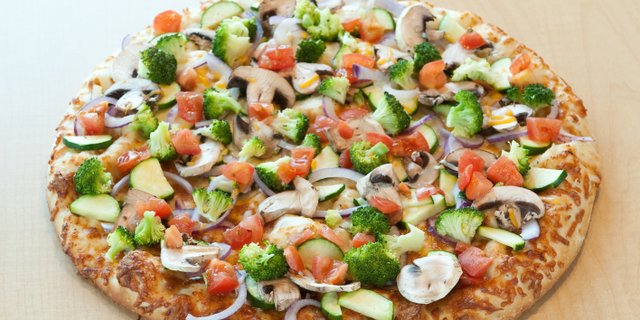 California Veggie Pizza