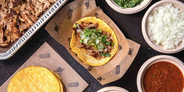 Build-Your-Own Carnitas Tacos