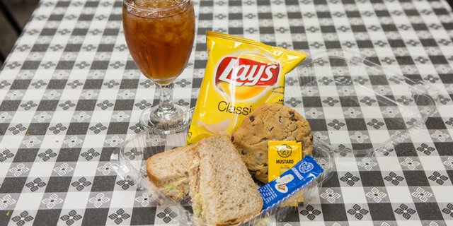 Box Lunch