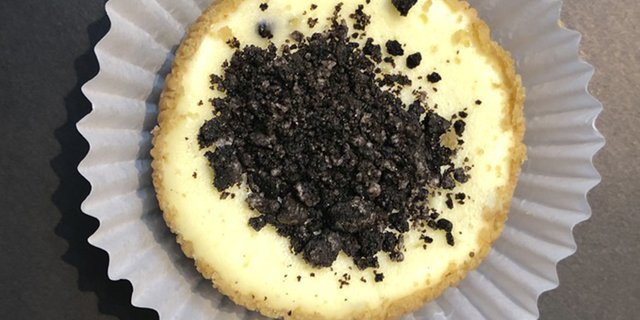Cookies & Creme Cheesecake
