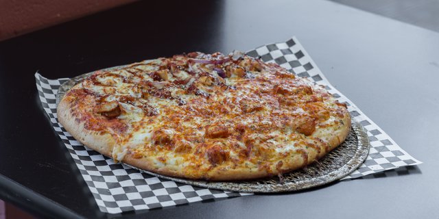 Big Buffalo Chicken Pizza