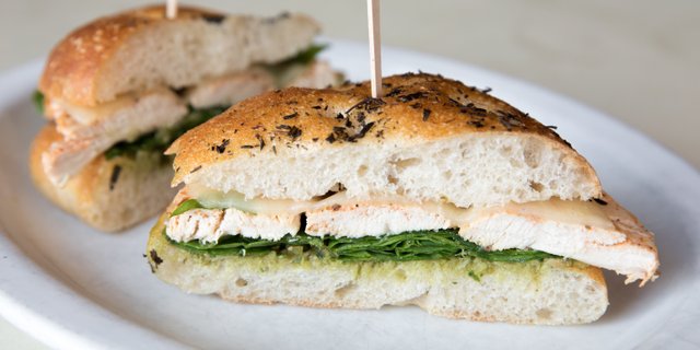 Pesto Chicken Sandwich Platter