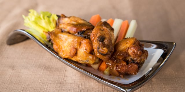 Lemon-Pepper Wings