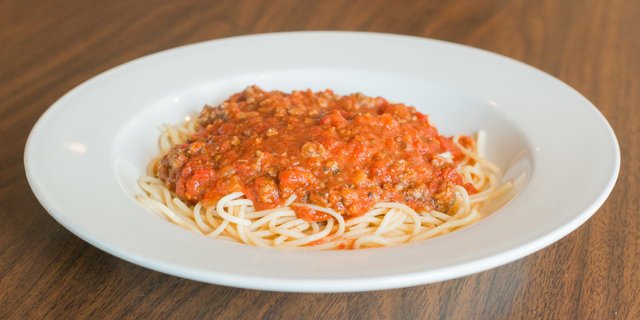 Spaghetti w/ Meat Sauce