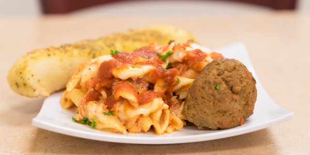 Baked Ziti & Meatballs