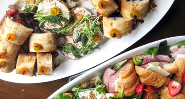 Smokey Tomato Cafe & Catering