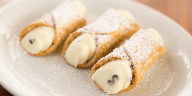 Cannoli