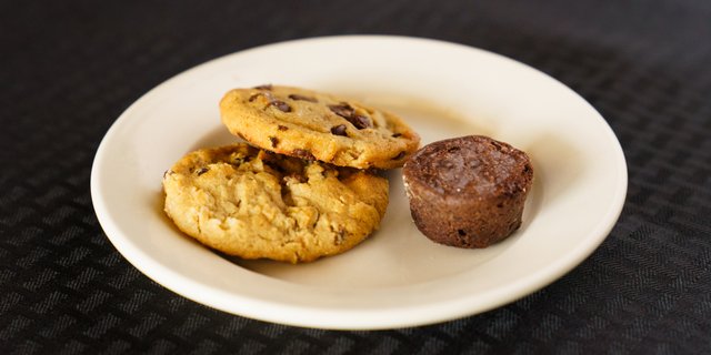 Brownie & Cookie Combo Platter