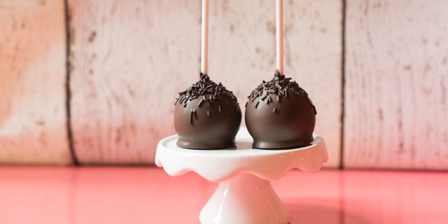Chocolate Cake Pops