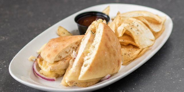 Ragin' Cajun Chicken Sandwich