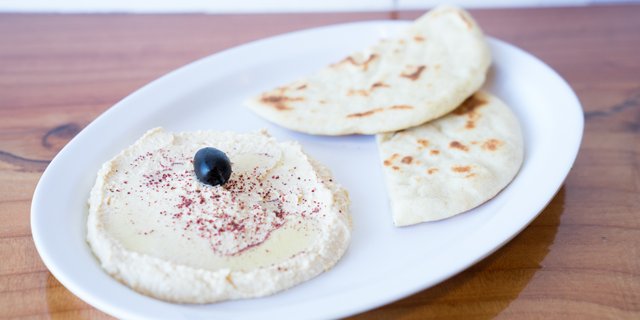 Hummus w/ Pita