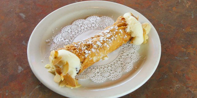 Cannoli