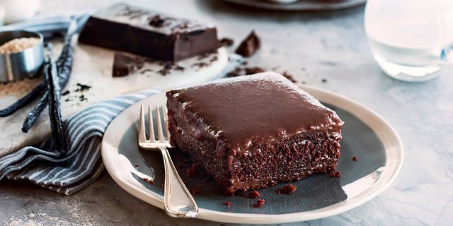 Yaya's Homemade Chocolate Cake