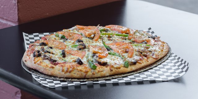Bugsy's Veggie Pizza
