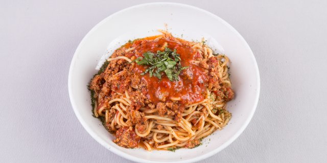 Spaghetti w/ Meat Sauce