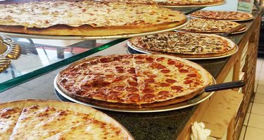DeMarcos Route 5 Pizza