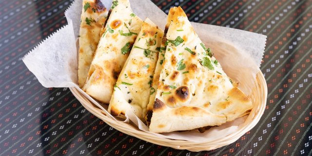 Garlic Naan