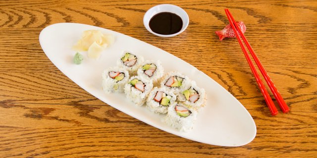 California Roll Platter (32 Pieces)