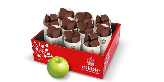 Apple Dipped Fruit Cone