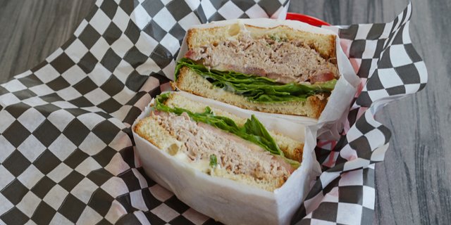 Tuna Sandwich