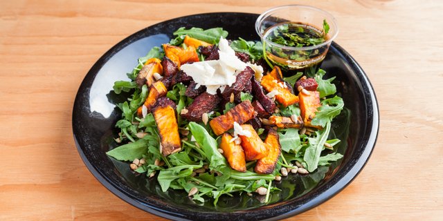Beet & Arugula Salad