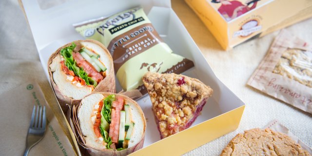Boxed Lunch w/ Pie