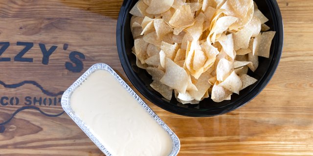 Chips & Queso