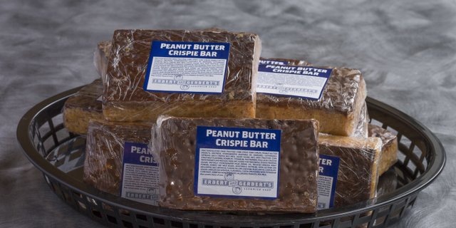 Peanut Butter Dessert Bars