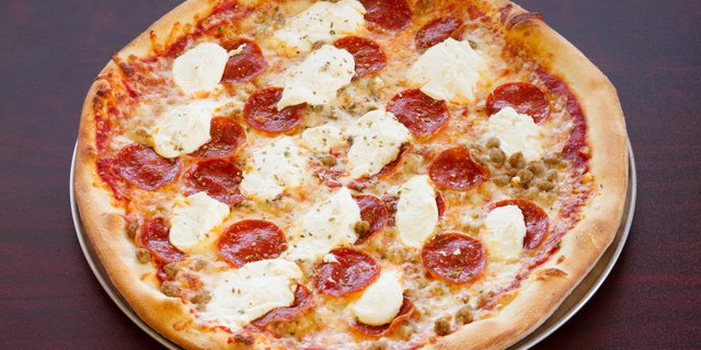 The New Yorker Pizza