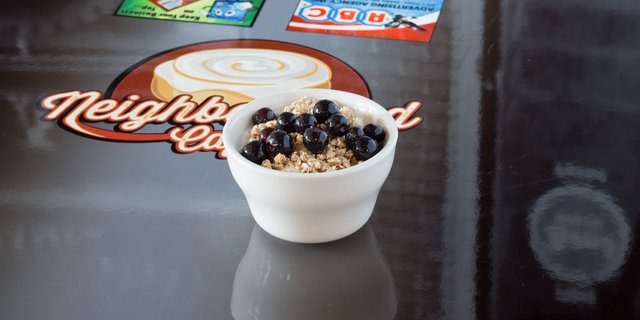 Yogurt w/ Granola & Blueberries