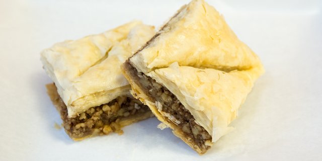 Paklava (Armenian Baklava)