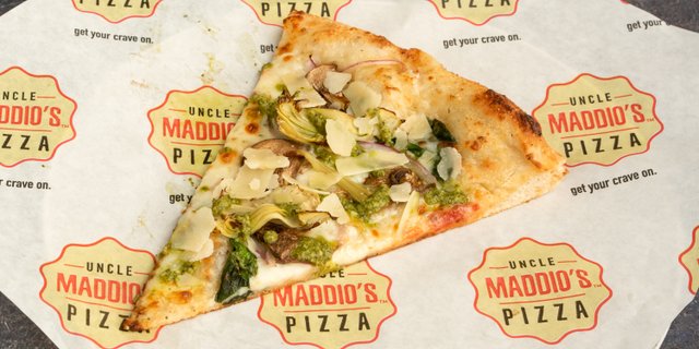 Alfredo Artichoke Pizza