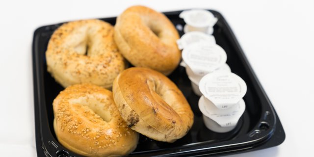 Half Dozen Bagels & Spread