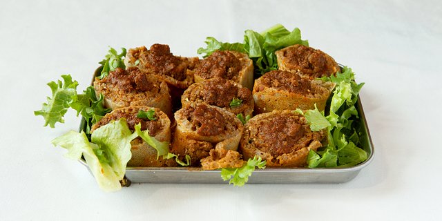 Minchet Wot Injera Roll Platter
